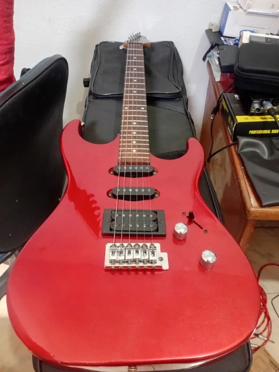 Guitarra - Foto 2