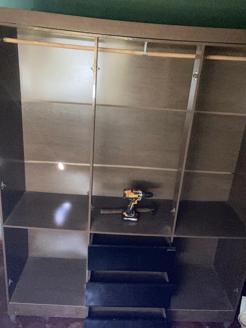 Guarda roupa de solteiro entrego e monto 