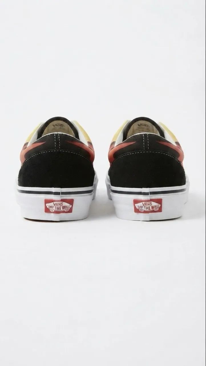 Vans "Flame" Edição Exclusiva - Foto 2