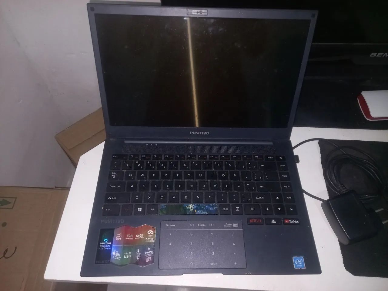 Notebook positivo 