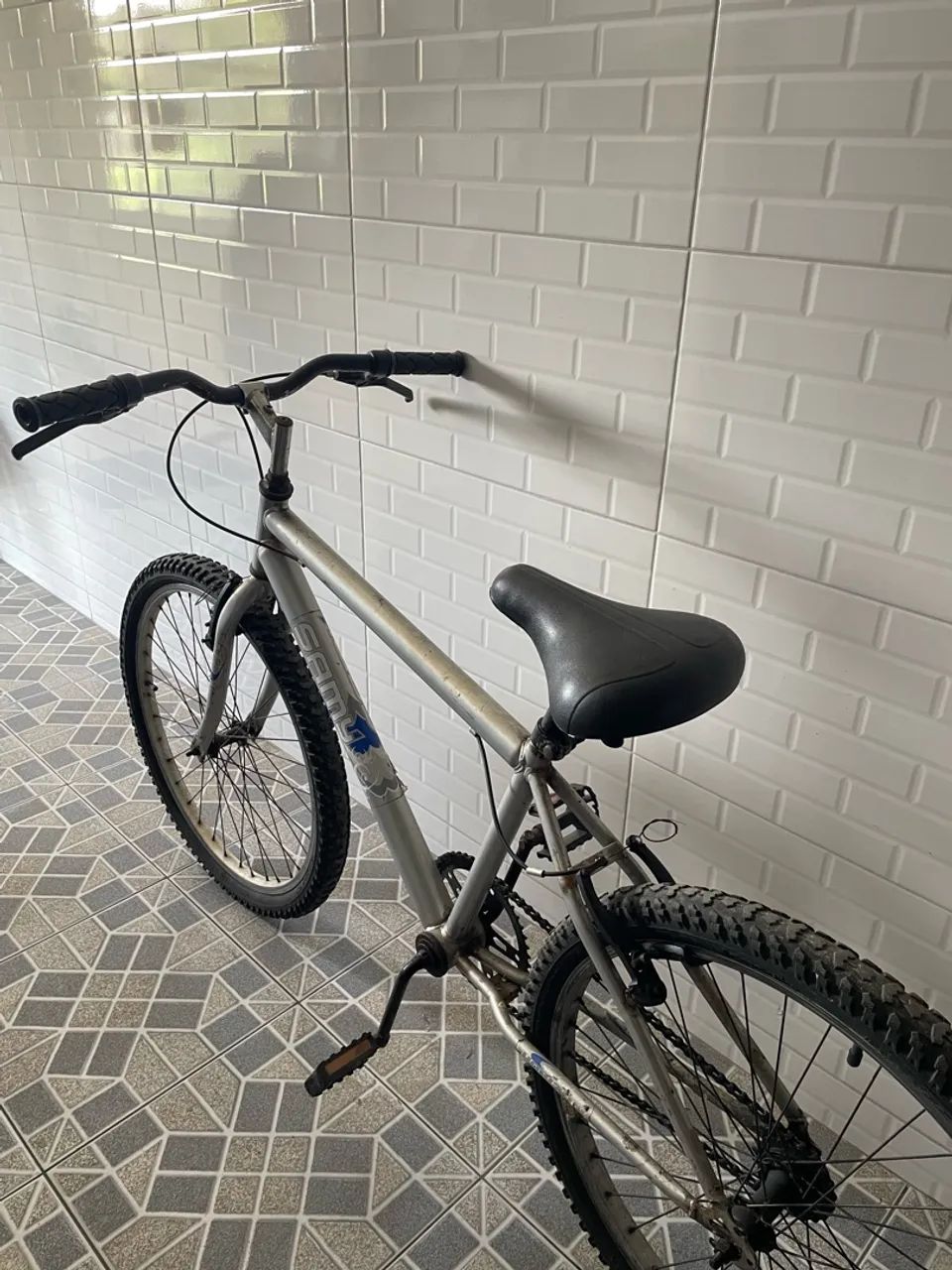 VENDE-SE BICICLETA ARO 22 - Foto 2