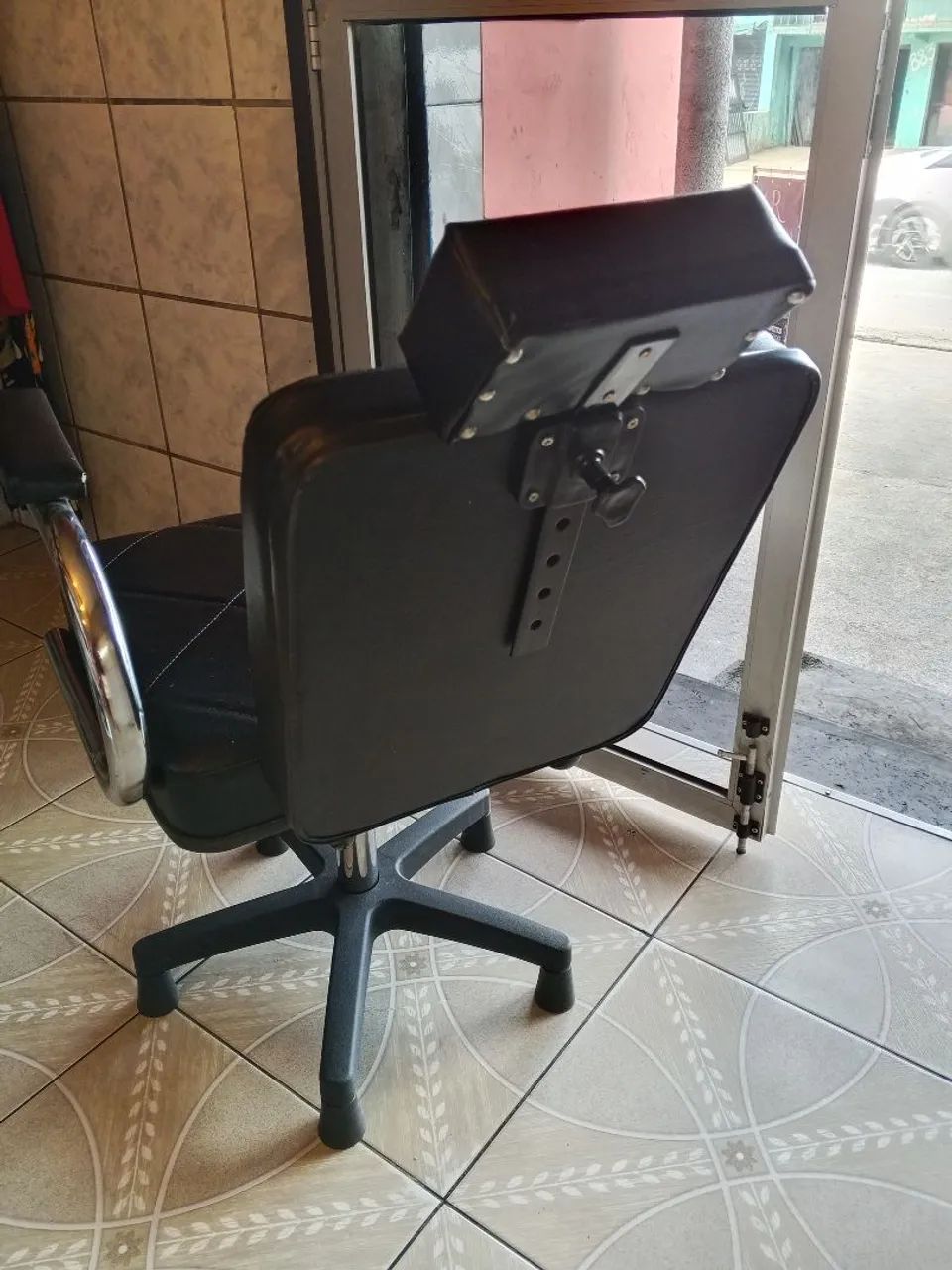 Cadeira de barbeiro ? - Foto 2