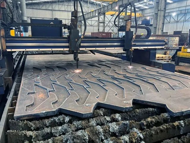 auxiliar de Corte (Maquina CNC)