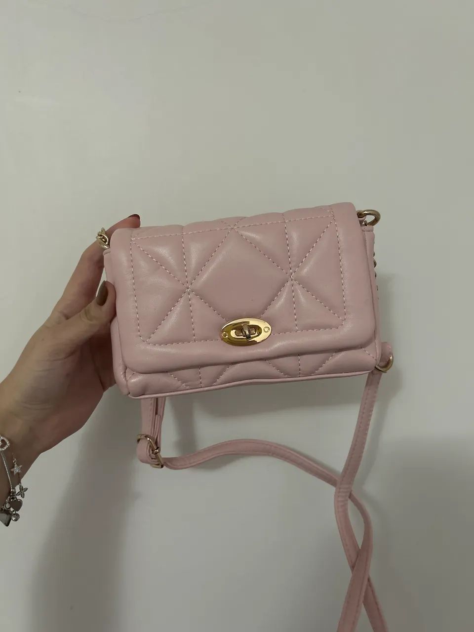 Bolsa feminina importada 