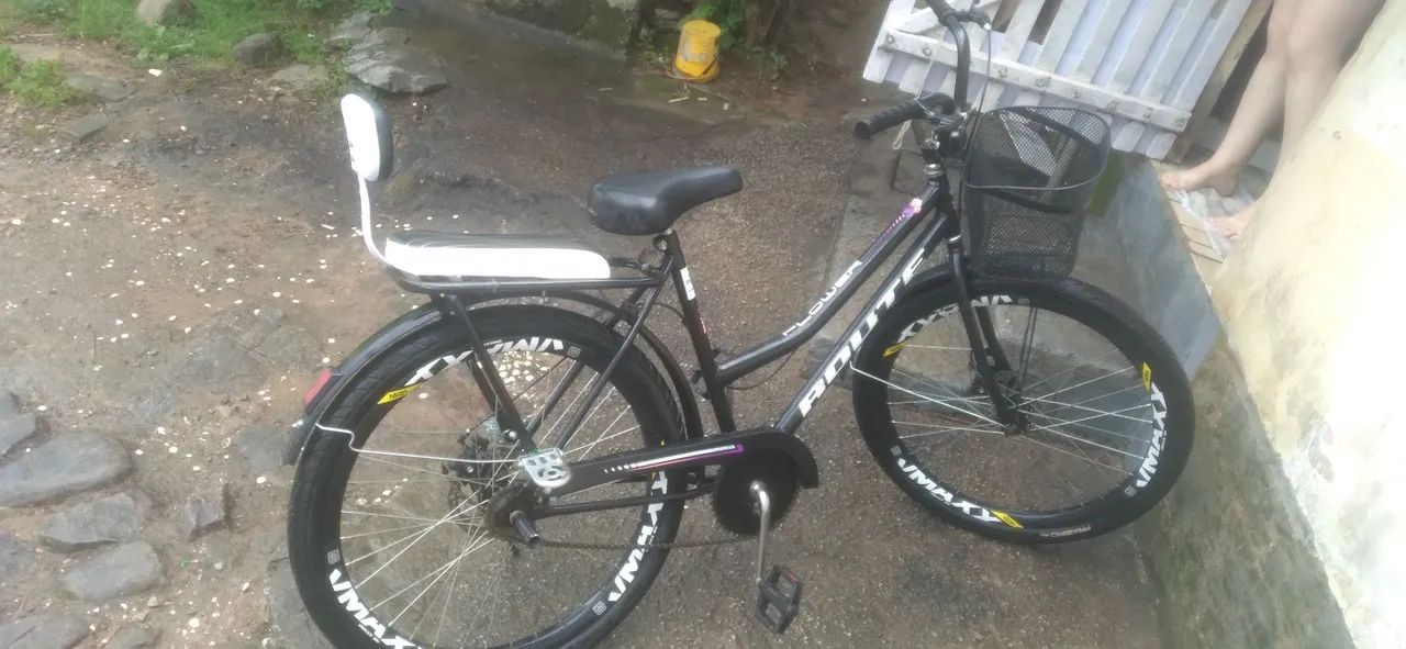 Bicicleta semi nova