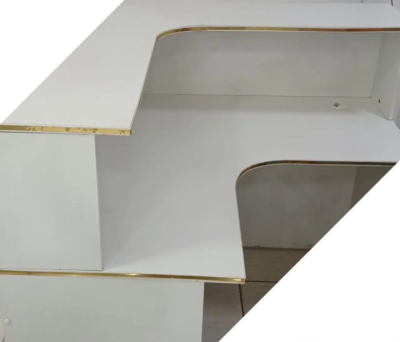 Balcão para Loja em MDF - Ótimo Estado - Excelente Oportunidade - Foto 2