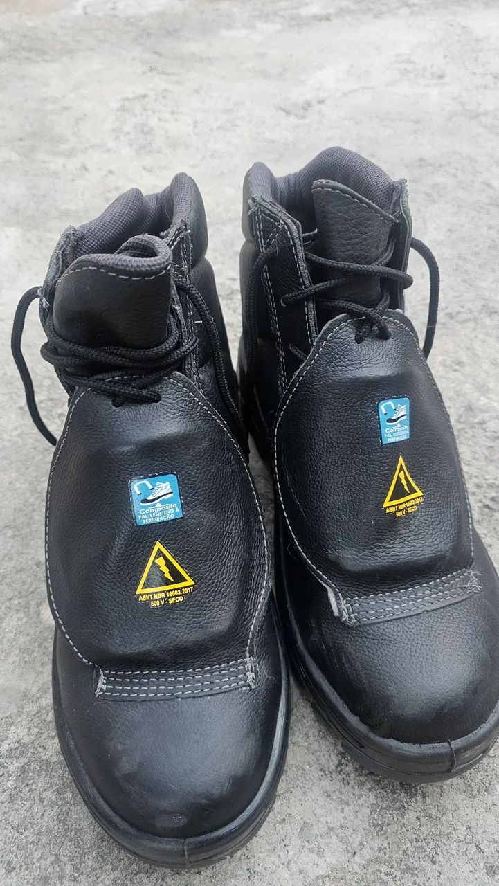 Vendo bota profissional - Foto 2