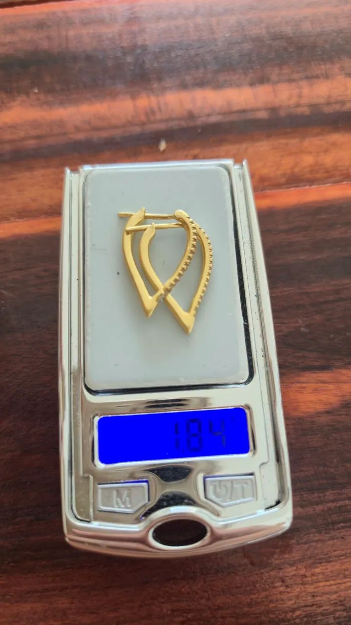 Argola ouro 18k cravejada - Foto 4