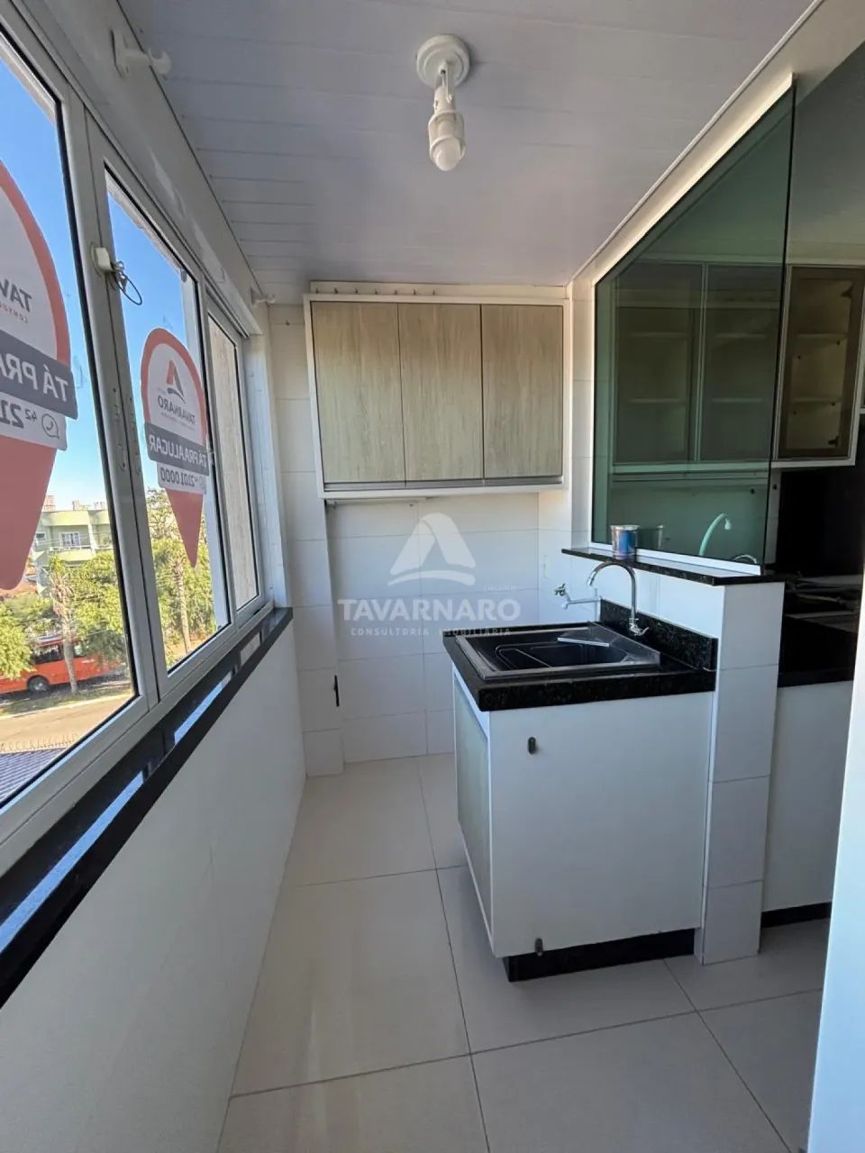Amplo Apartamento Semimobiliado no Centro! - Foto 4