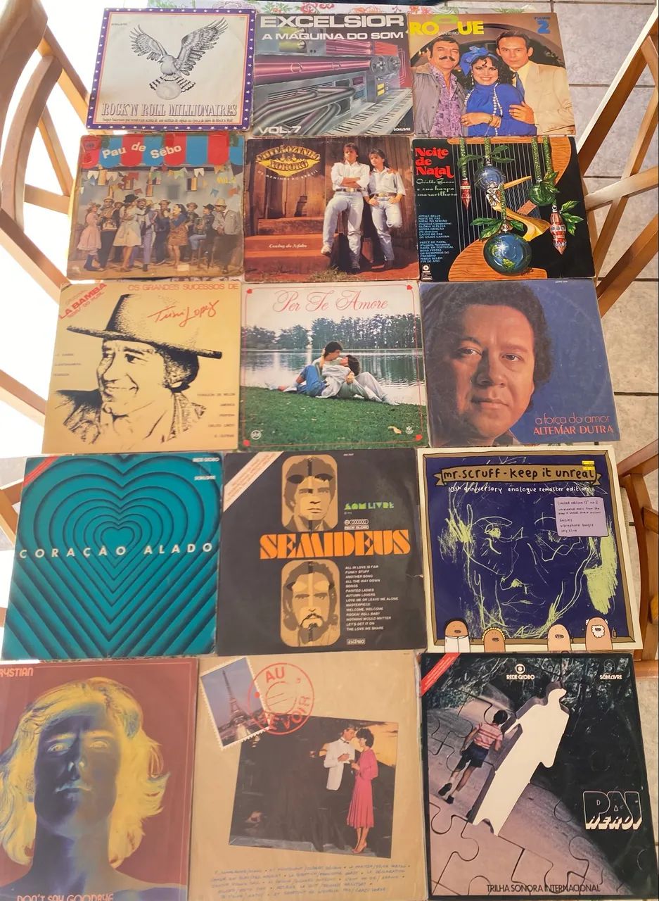 COLEÇÃO 75 DISCOS DE VINIL EM EXCELENTE ESTADO  - Foto 2