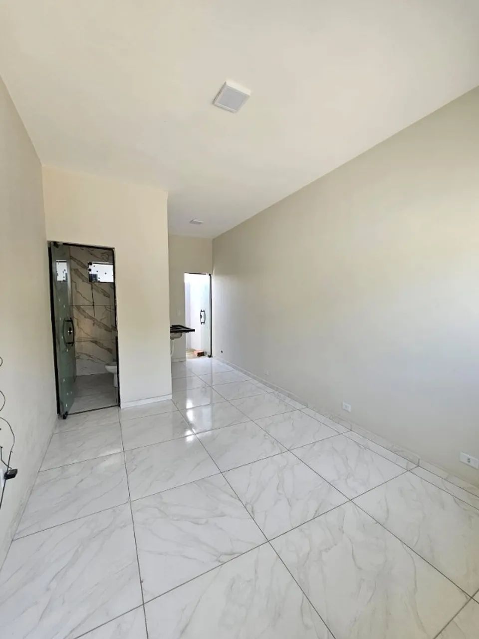 Kitnet com Garagem e Quintal, com Estrutura para Sobrado, Sorocaba - SP - Foto 3