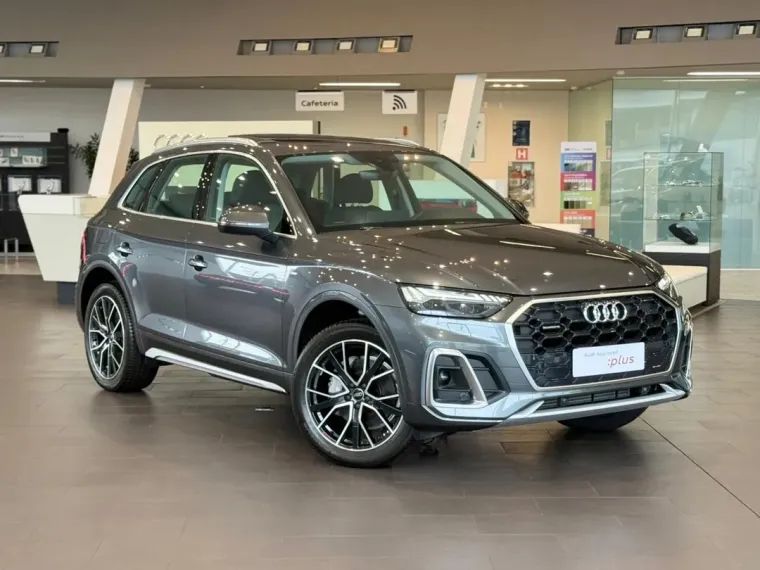 Audi Q5 Q5 S-Line 2.0 TFSI Quattro S-tronic 252cv 2025