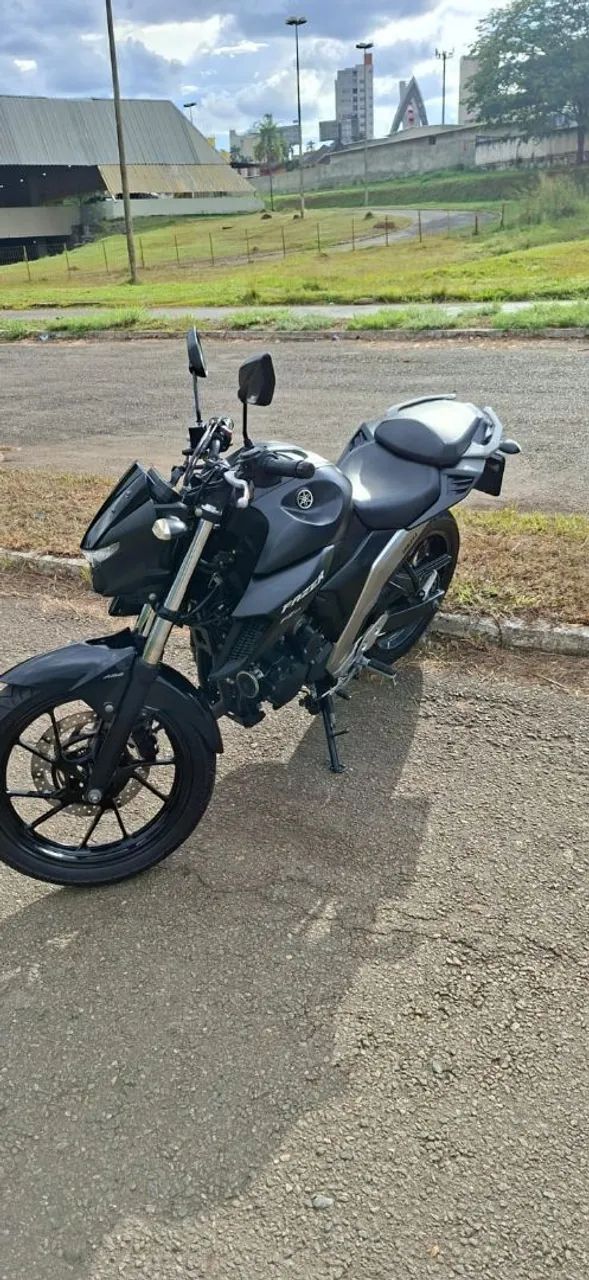 FZ25 2023