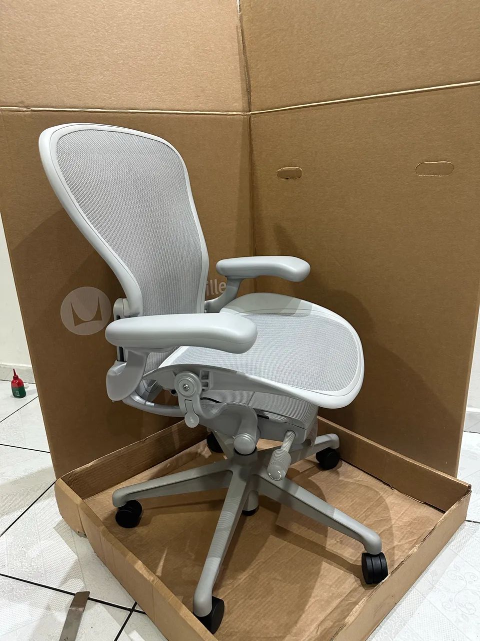 cadeira cá herman miller new aeron C mineral  - Foto 4