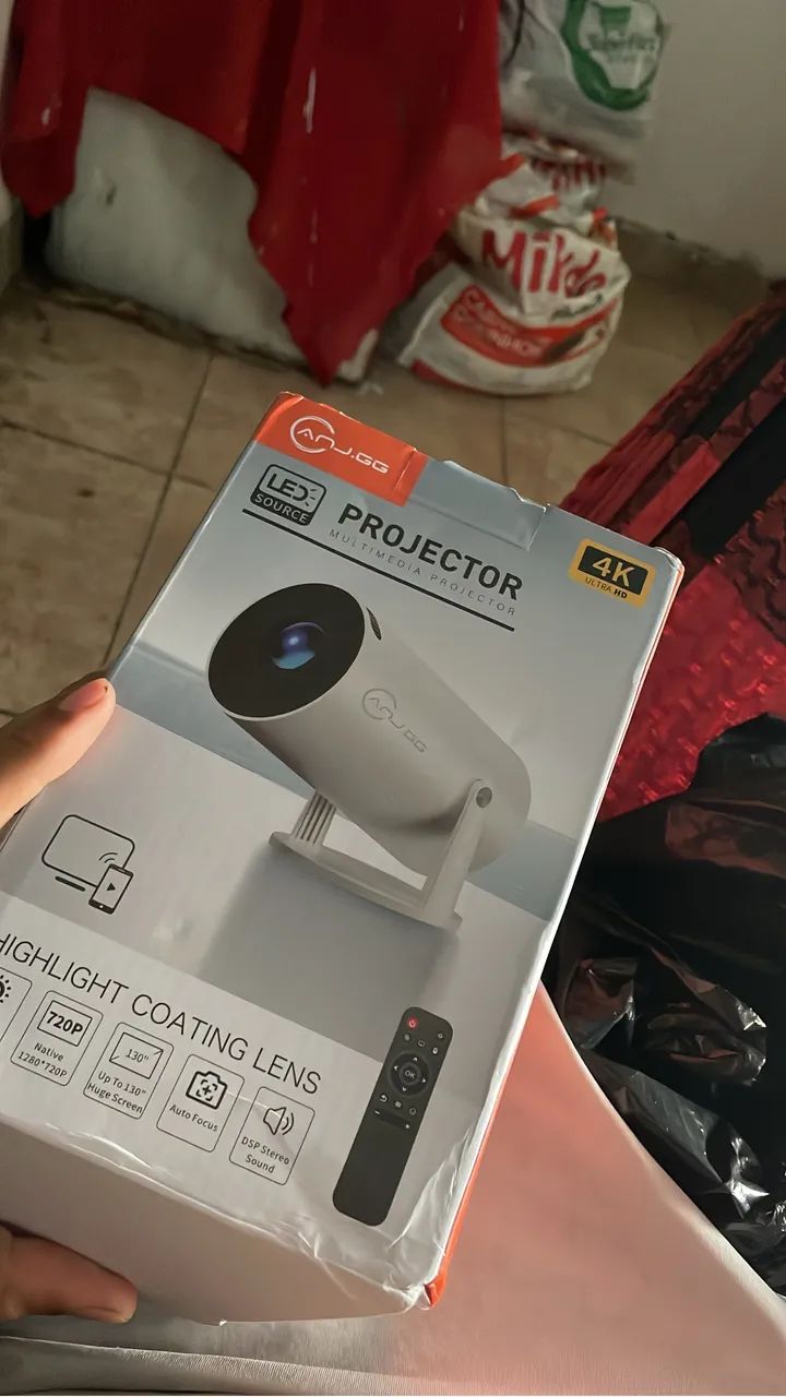 Projetor HY 300