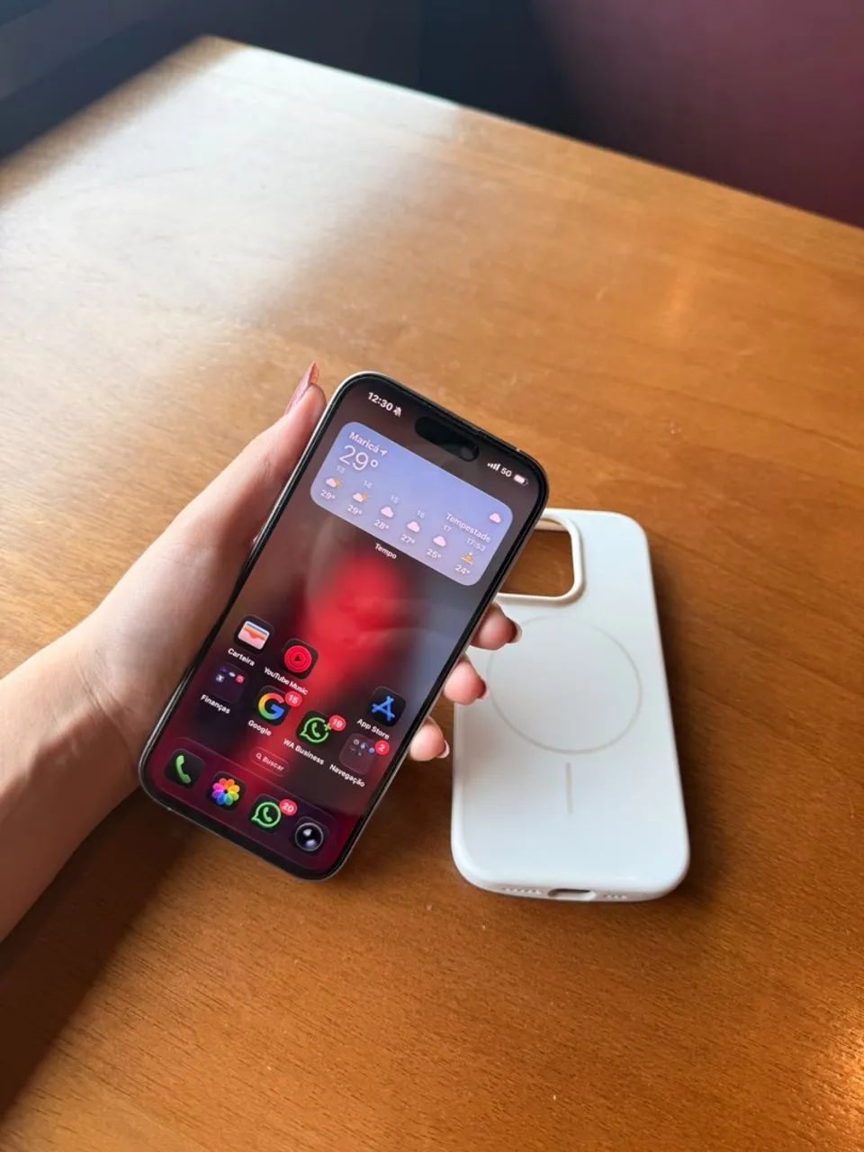 IPHONE 15 PRO SEM NENHUM DEFEITO - Foto 5