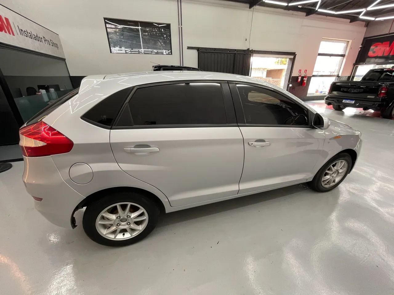 Chery Celer Hatch 1.5 16V Flex 5P 2015 - Foto 4