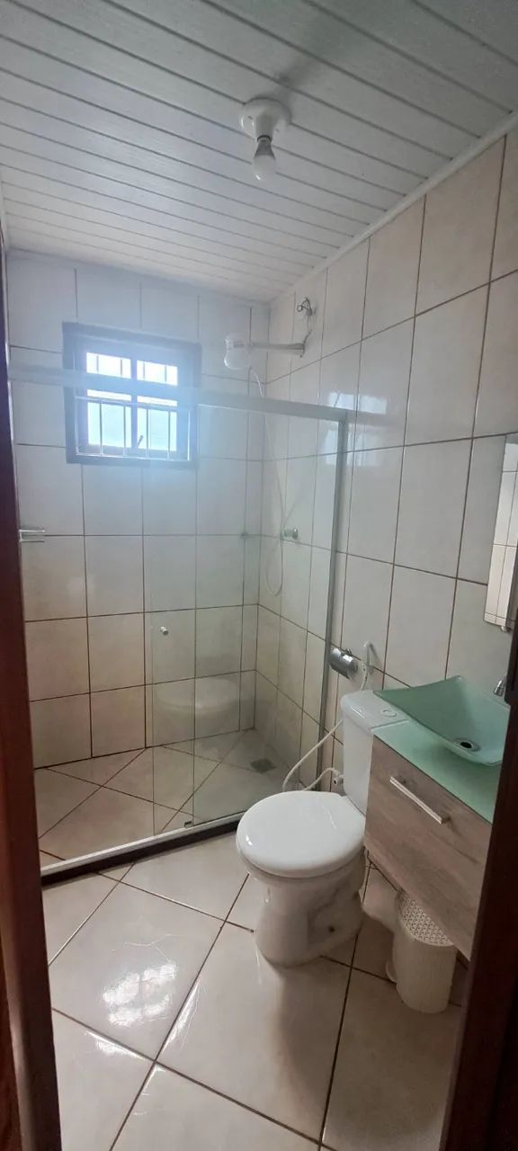 Alugo casa em Unamar- Cabo Frio para o carnaval 2 quartos (sendo 1 suíte) sala ampla - Foto 9