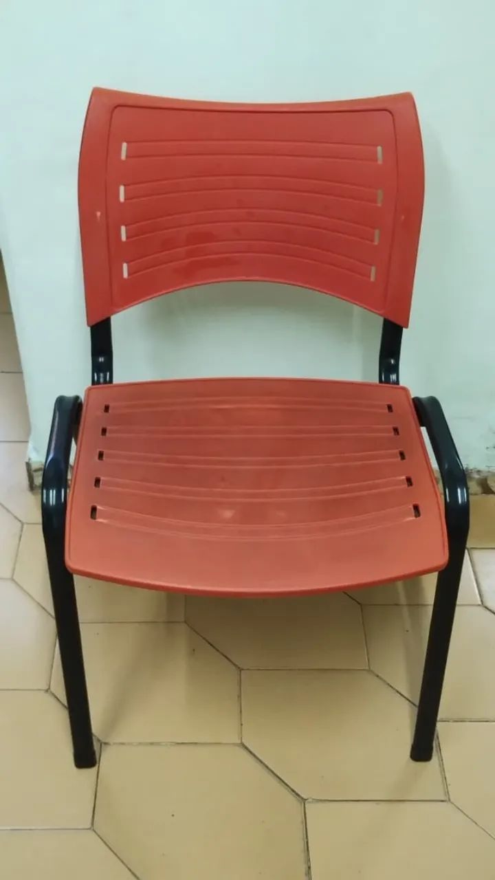 Cadeiras Iso Fixa Escola/Escritório Vermelho (*USADAS*)