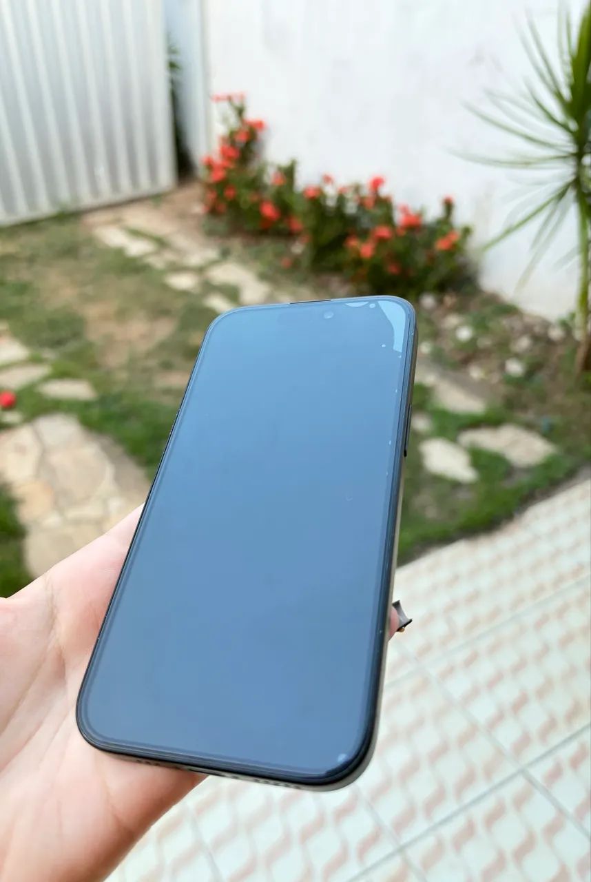Iphone 15 Black 128gb - Foto 2