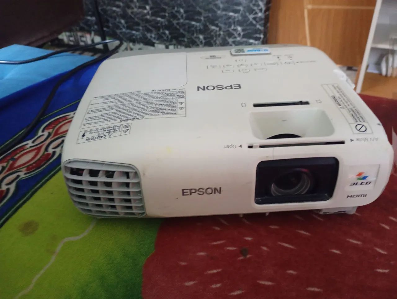 Projetor Epson pawerlite 98 para vender.  - Foto 2