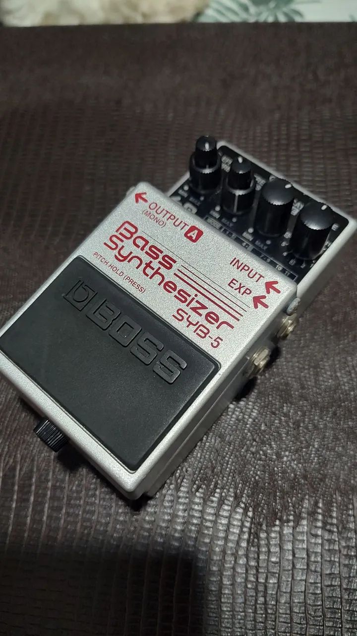 Pedal Boss Bass Synthesizer SYB5 - Instrumentos musicais - Vila
