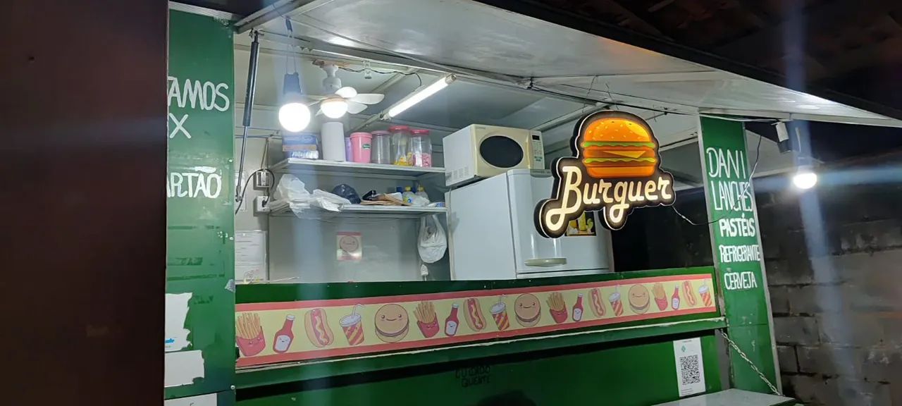 Trailer de Lanches Completo - Pronto para Trabalhar