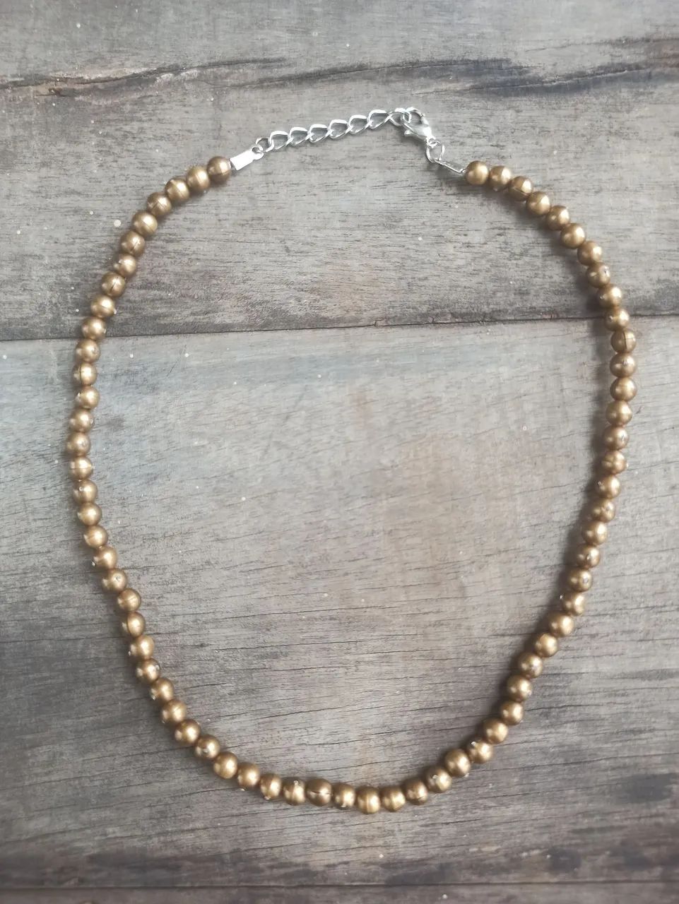 Colar perolado dourado 