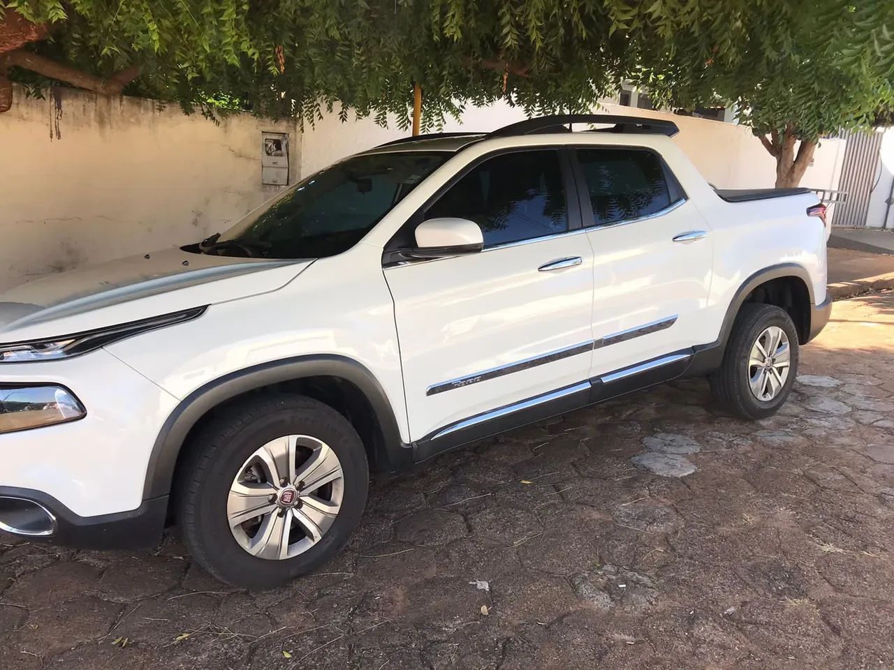 Fiat Toro FREEDOM 1.8 16V FLEX AUT. 2019