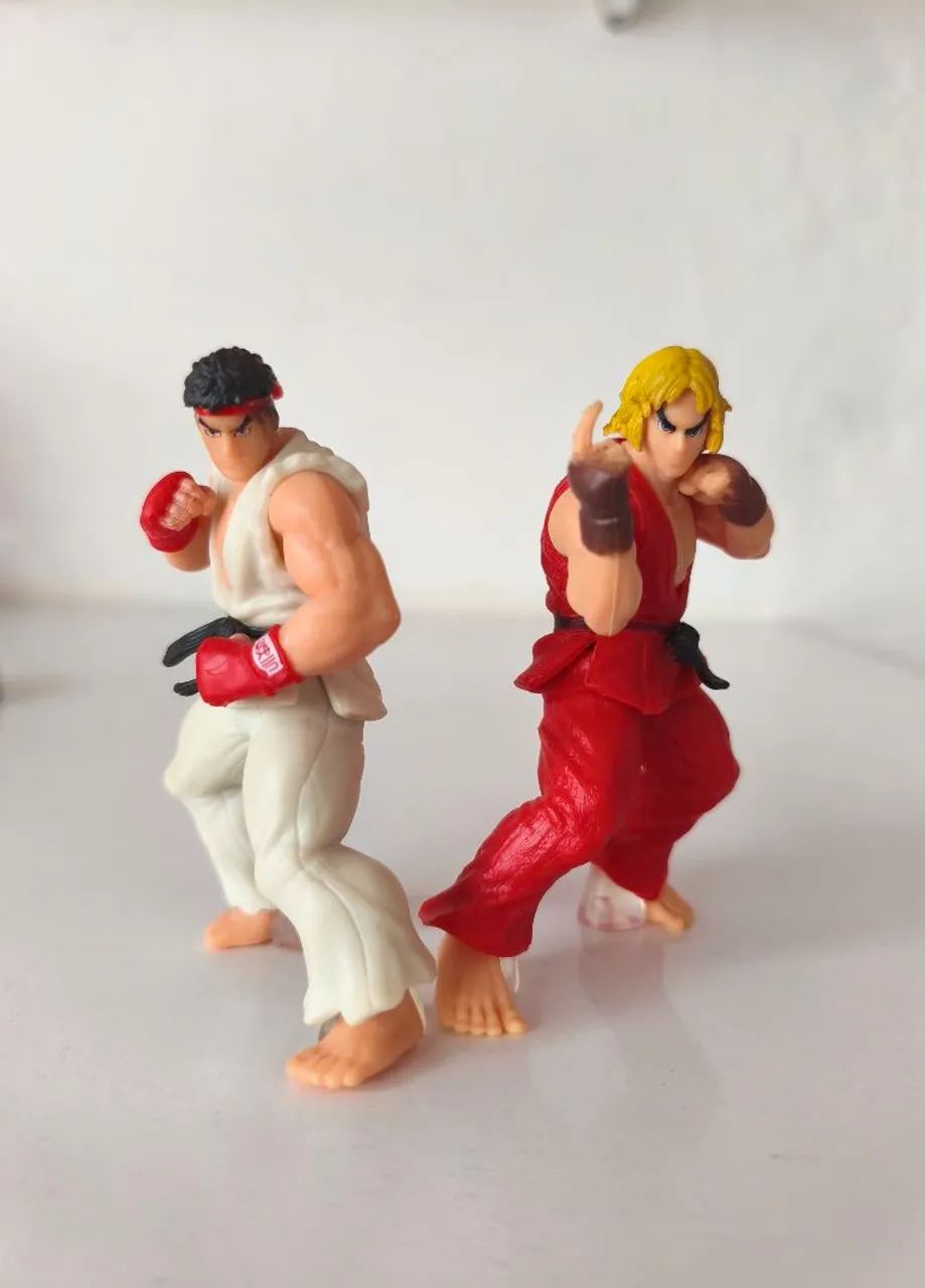 Ryu e Ken Street Fighter action figures