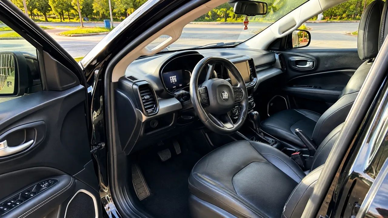 Fiat Toro Volcano 2.0 16V 4X4 TB Diesel Aut. 2022 - Foto 5