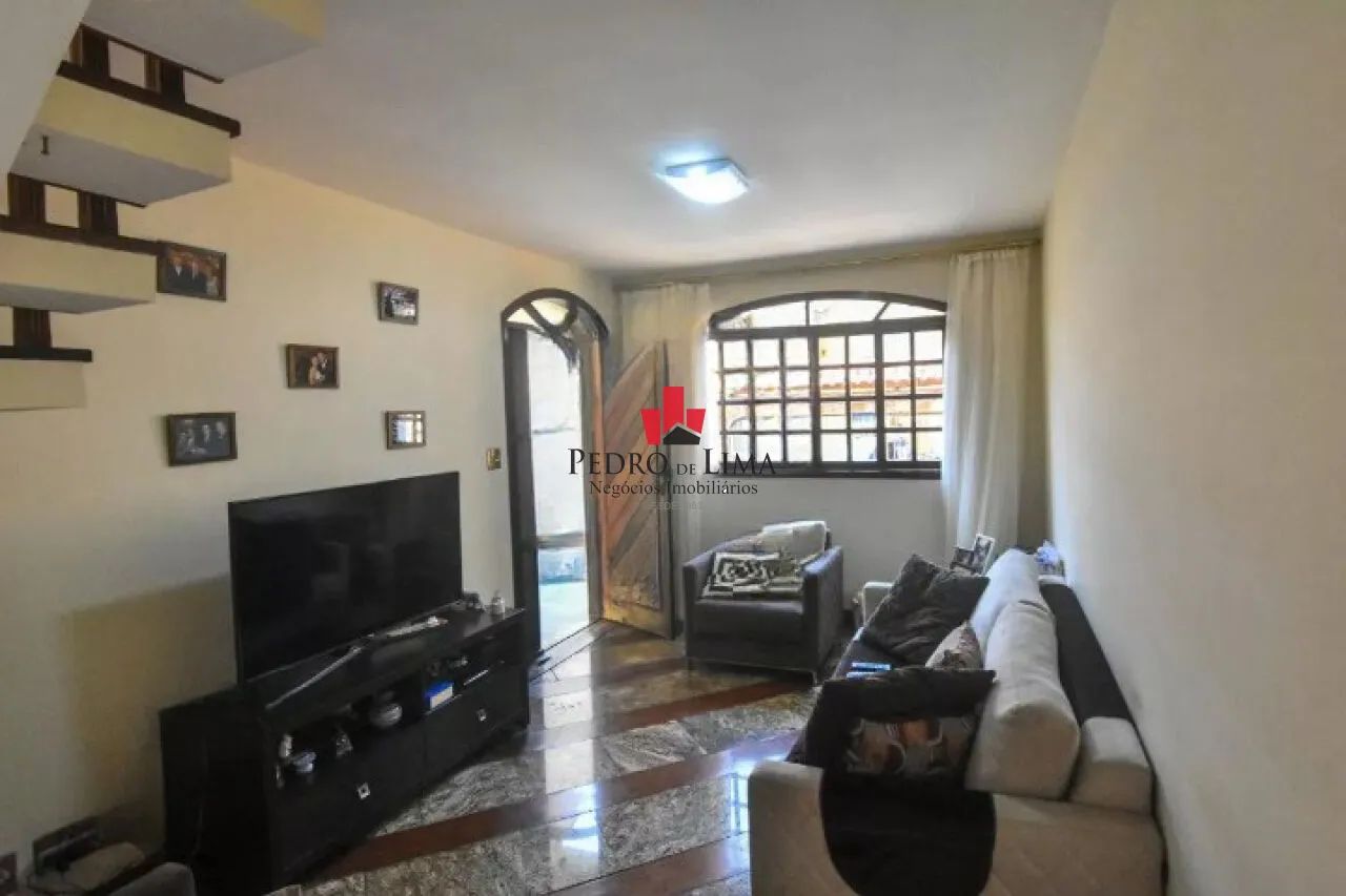 Sobrado Frontal com 3 dormitórios sendo 1 suíte e 5 vagas na Vila Formosa - Foto 2