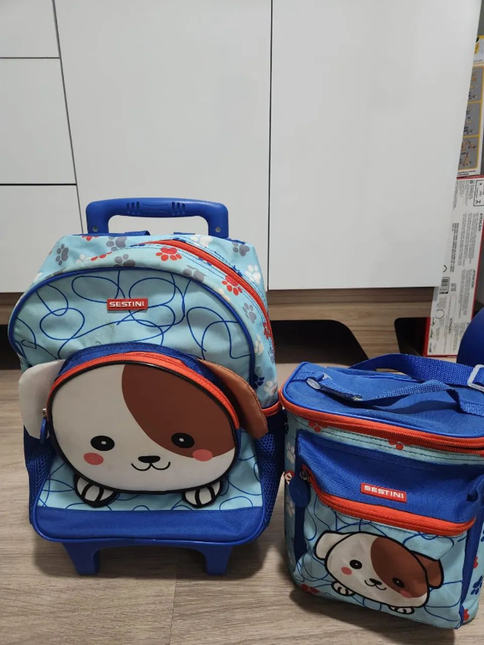 Mochila Infantil com Lancheira Termica Tema Cachorro .Marca SESTINI Original