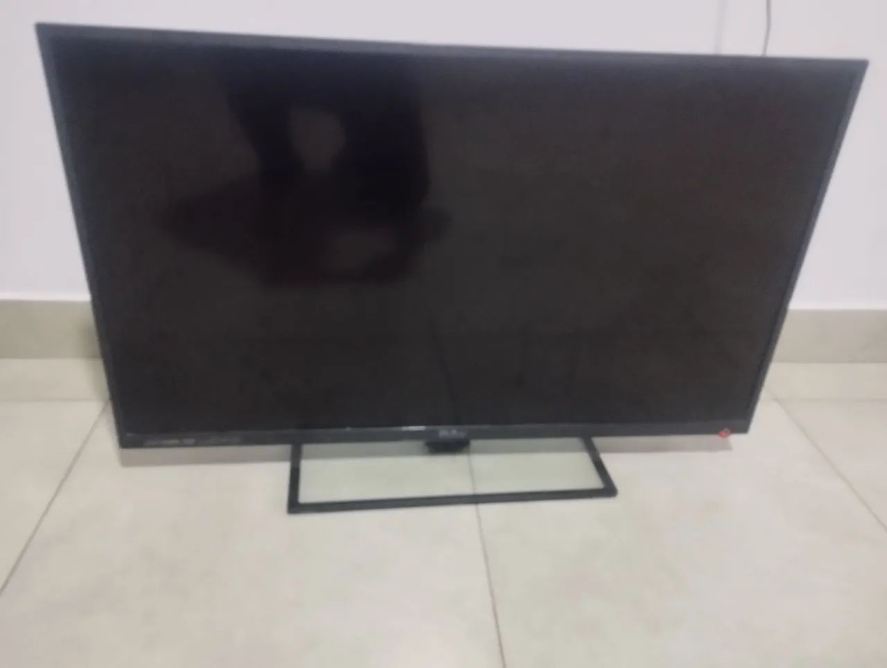 Tv smart 42 polegadas retirar peças  - Foto 4