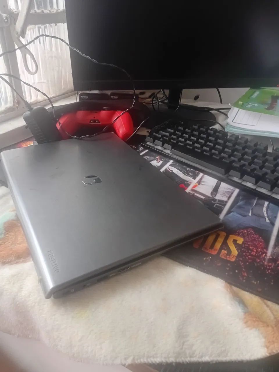 Notebook da lenovo com (defeito na tela) - Foto 2