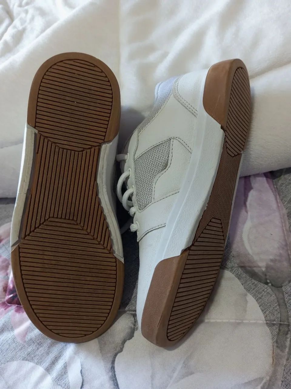 Tênis branco  - Foto 5