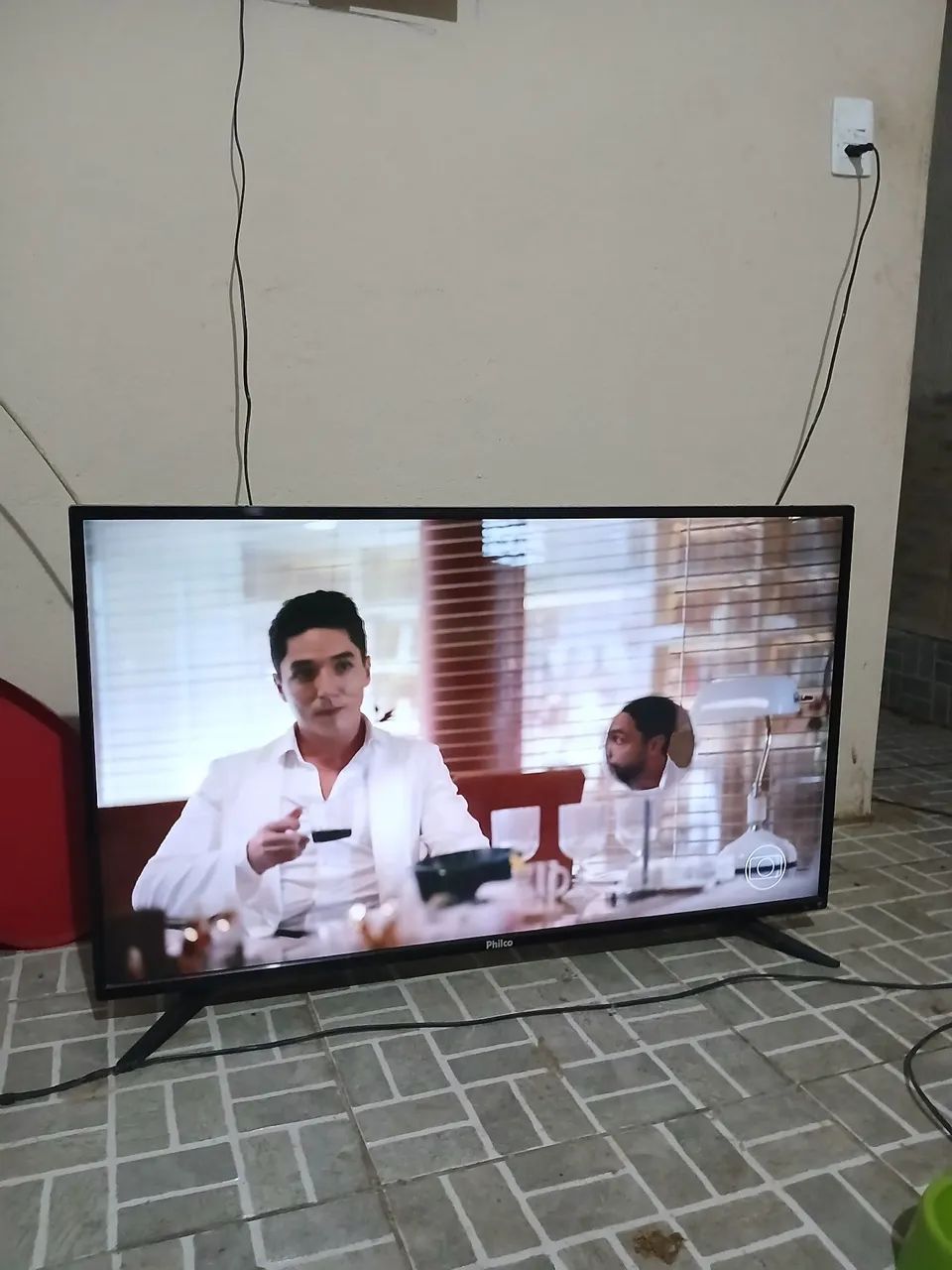Tv 40 polegadas  4oo rearis - Foto 2
