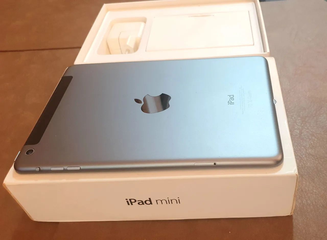 iPad Mini wi-fi Cel 16GB Cinza espacial - Tablets e E-Readers