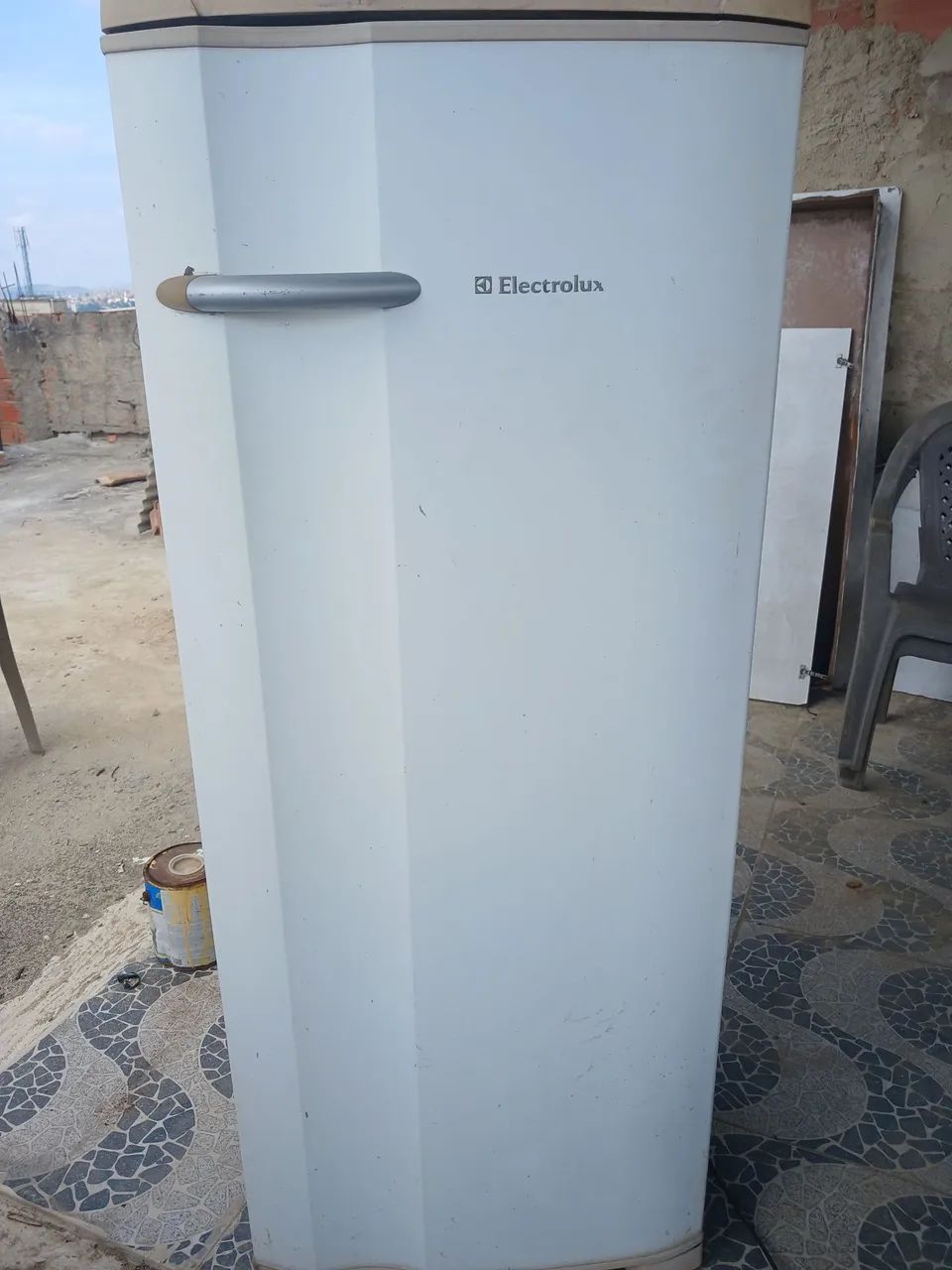 Geladeira eletrolux antiga 