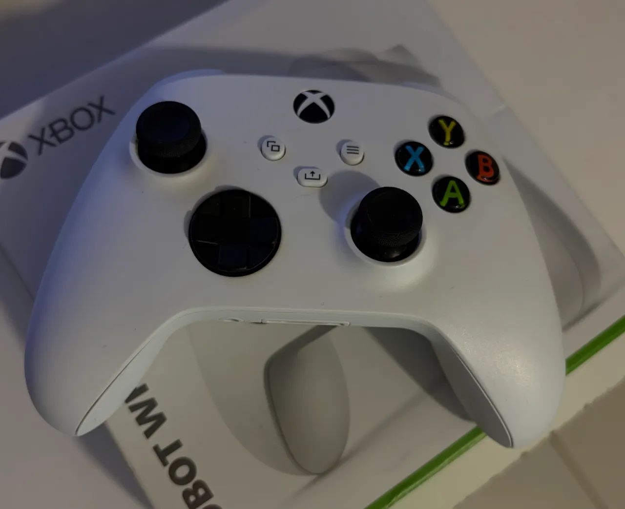Controle Xbox branco 