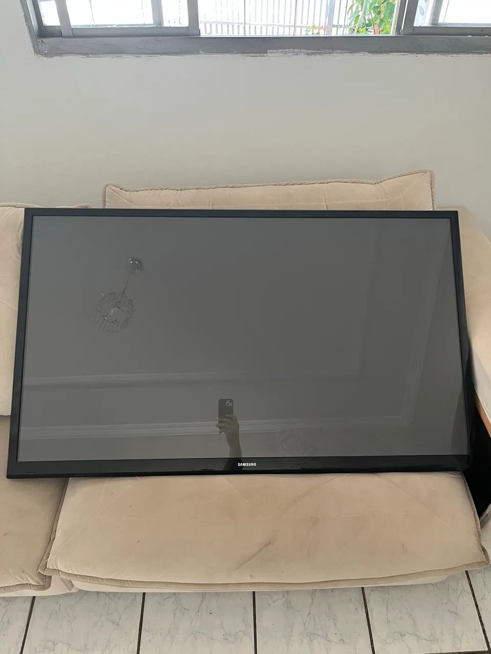 TV Samsung 51" Plasma Slim