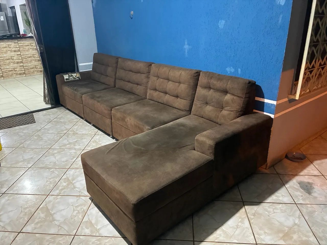 Vendo sofá grande em bom estado, 700rs, Foz do Iguaçu pr. - Foto 2