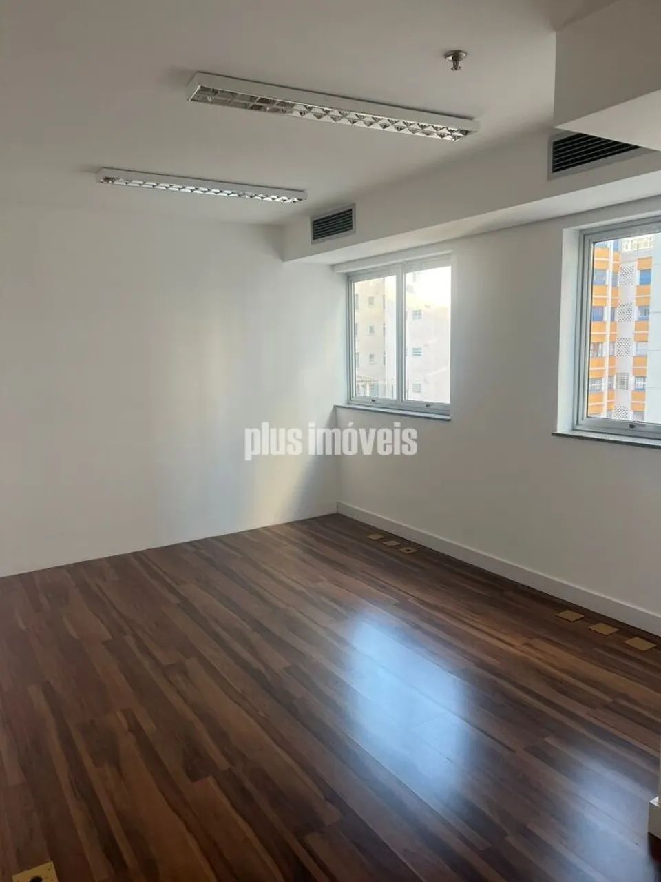 CONJUNTO COMERCIAL - VENDA - 2 VAGAS - JARDINS - Foto 3