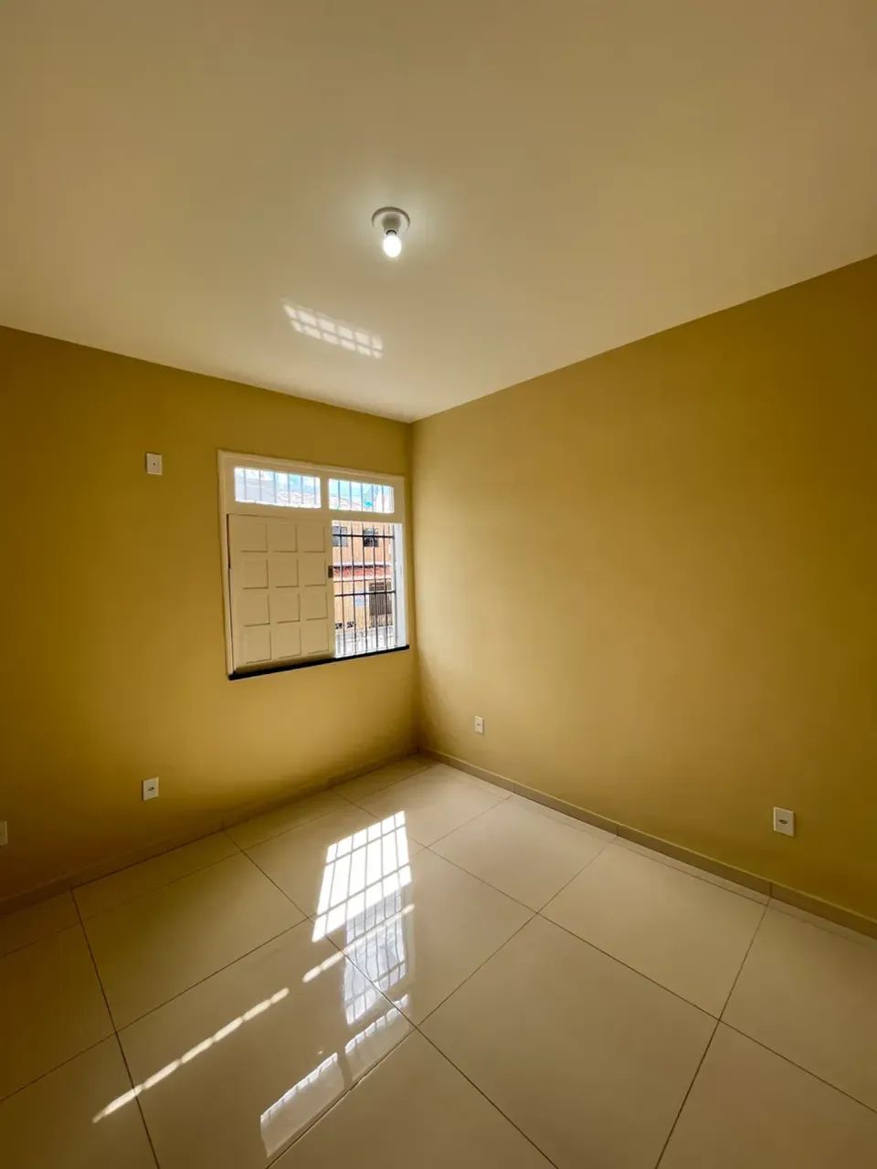 Casa para alugar na Rua Perminio de Souza, Bairro Cirurgia - Foto 4