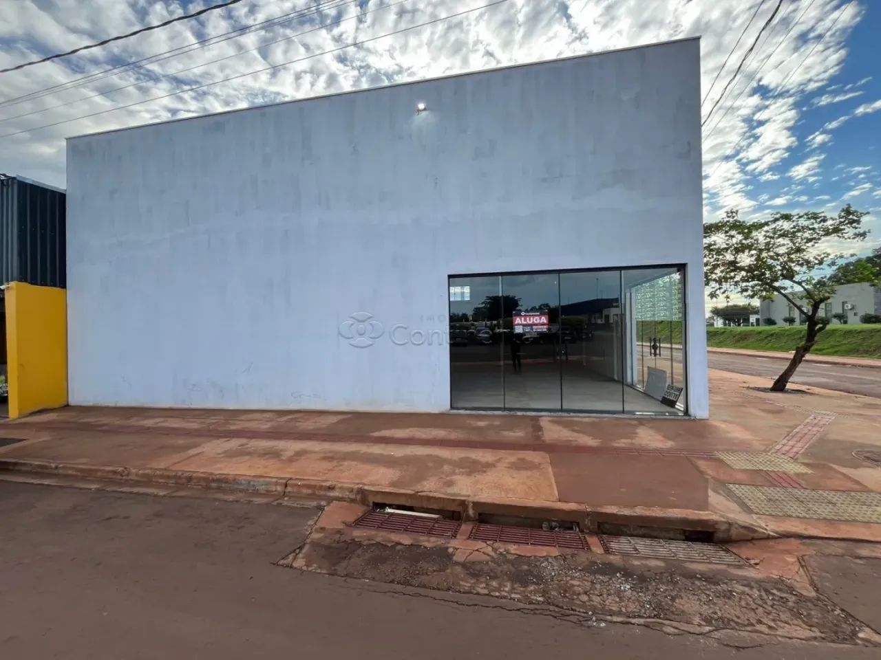 Barracão Comercial para Locação em Dourados-MS