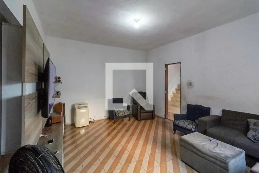 Casa à Venda - Nacional, 5 Quartos, 360 m2 - Foto 3