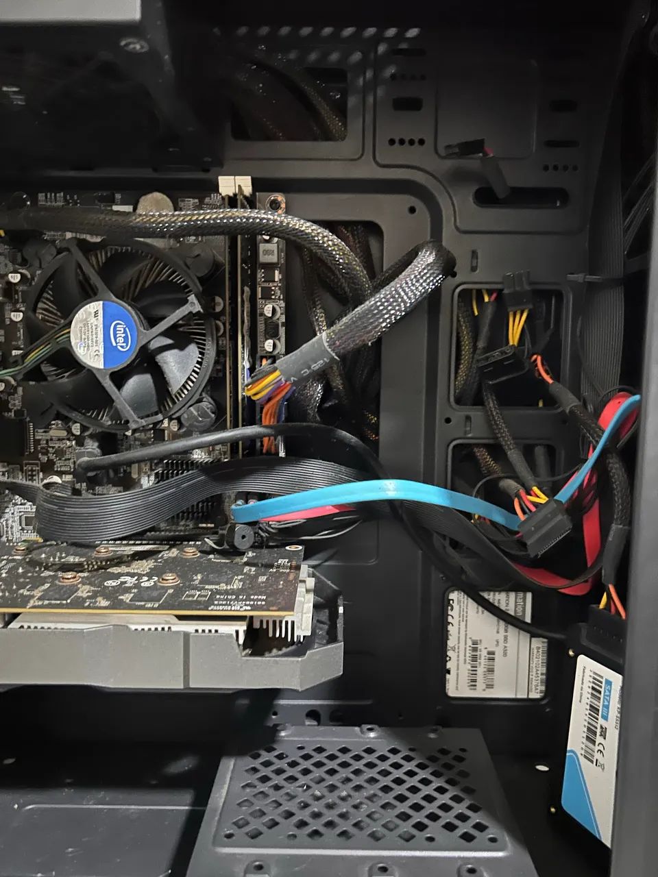 VENDO PC GAMER COMPLETO  - Foto 2