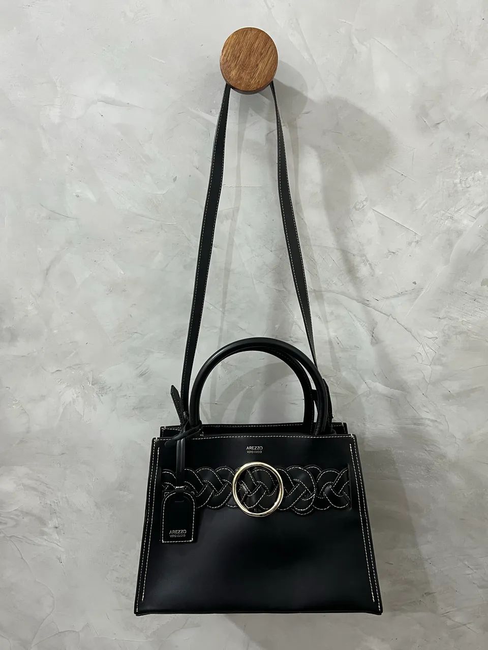 BOLSA AREZZO NOVA COURO LEGÍTIMO  - Foto 2