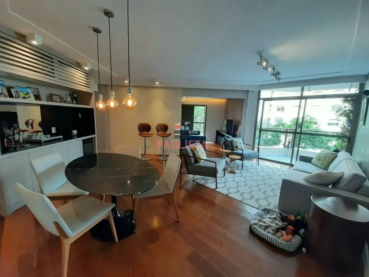 Apartamento Mobiliado com 2 Dormitórios na Vila Olímpia!