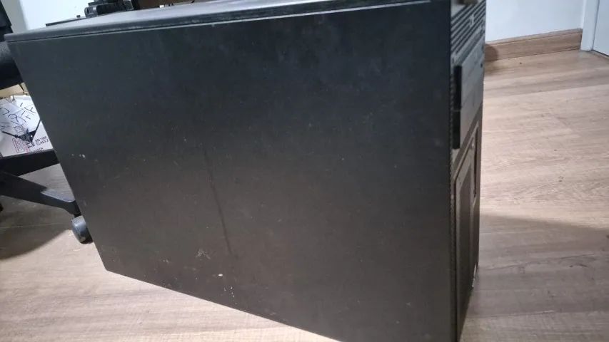 PowerEdge 1900 - Foto 2